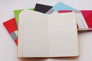 sổ lò xo không dòng kẻ